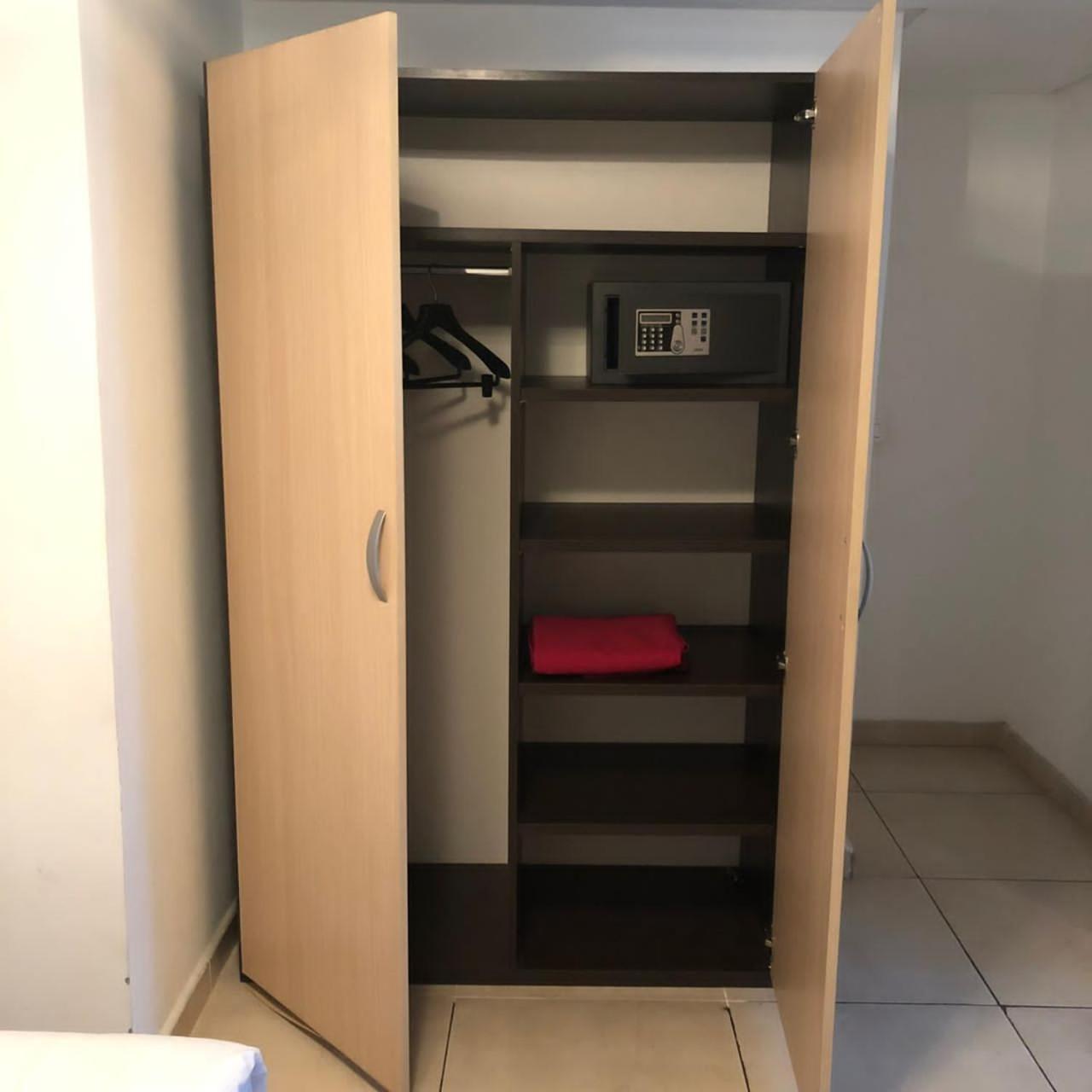 Residence Achenbach Αμπιτζάν Δωμάτιο φωτογραφία