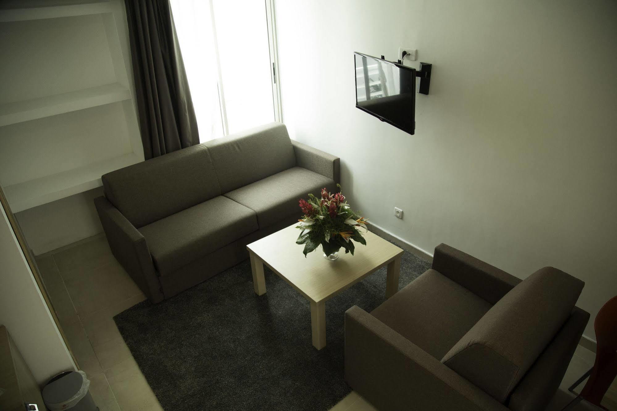 Residence Achenbach Αμπιτζάν Εξωτερικό φωτογραφία